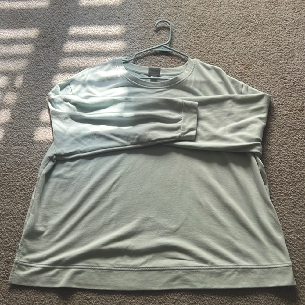 Ava and Viv Mint Green Sweatshirt